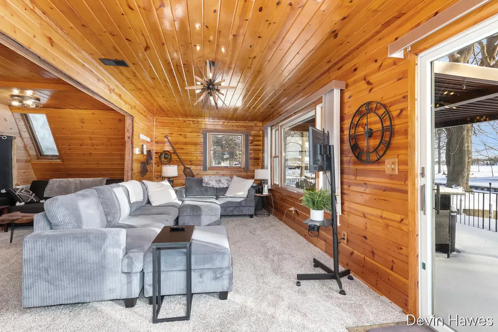 259 Ivason Drive Douglass Township MI 48888
