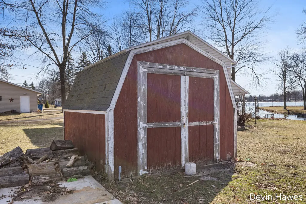 259 Ivason Drive Douglass Township MI 48888
