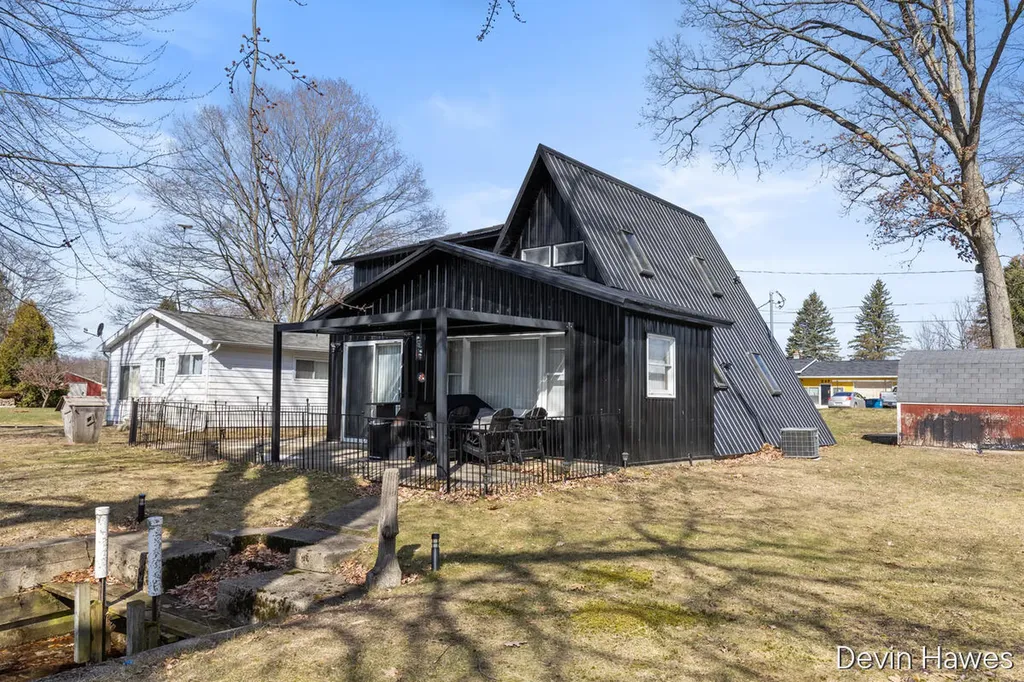 259 Ivason Drive Douglass Township MI 48888