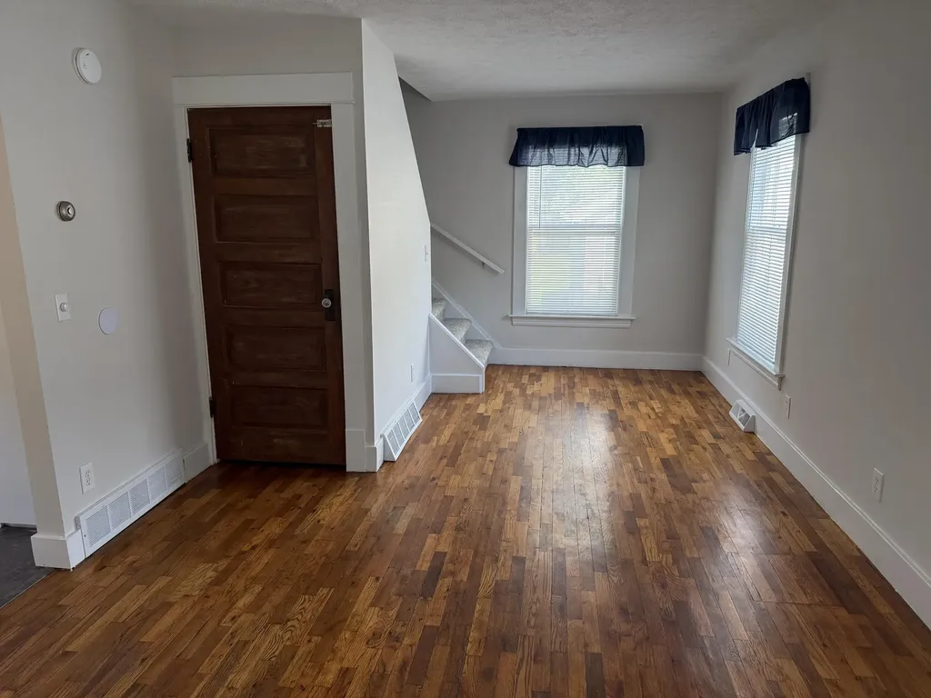 2074 Prospect Avenue NE Grand Rapids City MI 49505