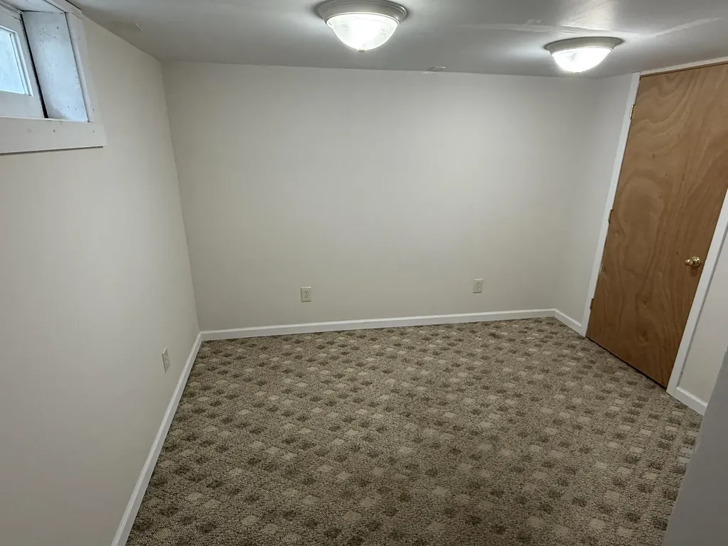 2074 Prospect Avenue NE Grand Rapids City MI 49505