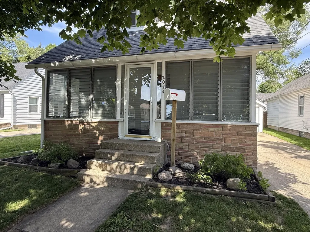 2074 Prospect Avenue NE Grand Rapids City MI 49505
