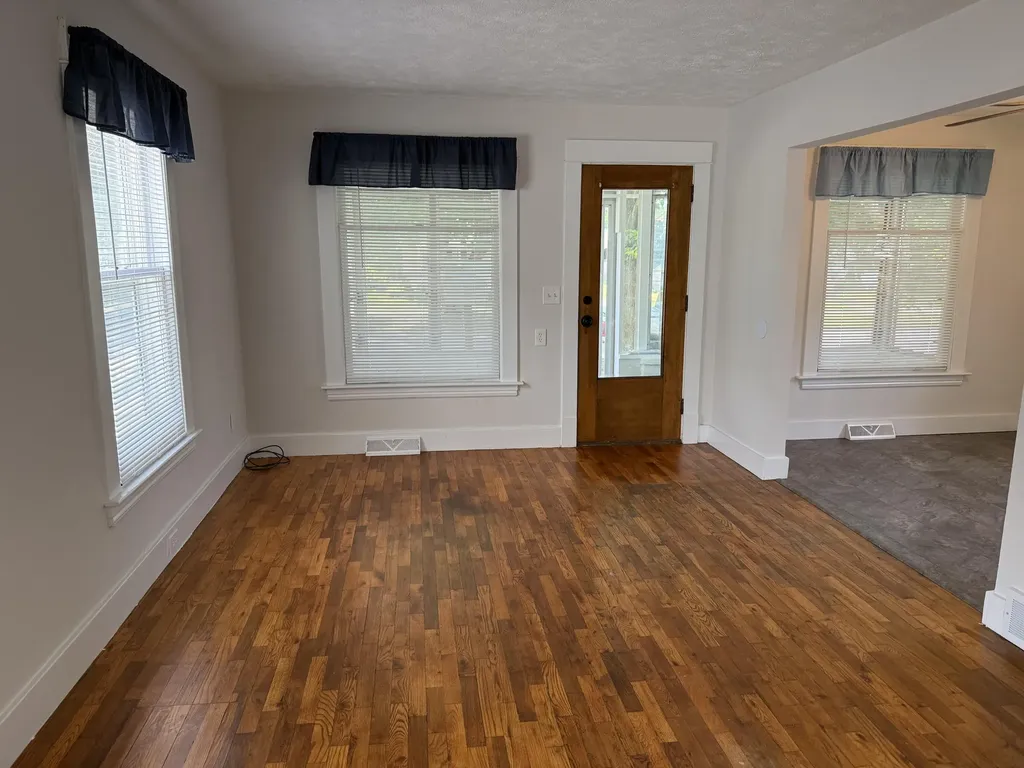 2074 Prospect Avenue NE Grand Rapids City MI 49505
