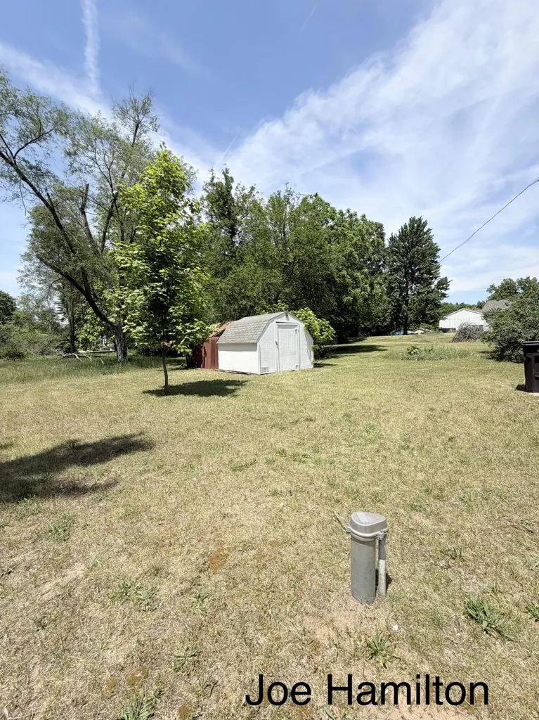 391 N Briggs Road Yankee Springs Township MI 49333