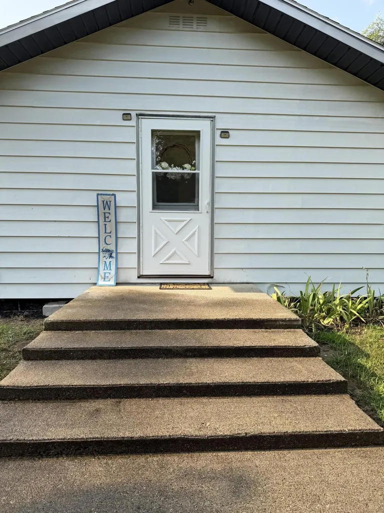 391 N Briggs Road Yankee Springs Township MI 49333