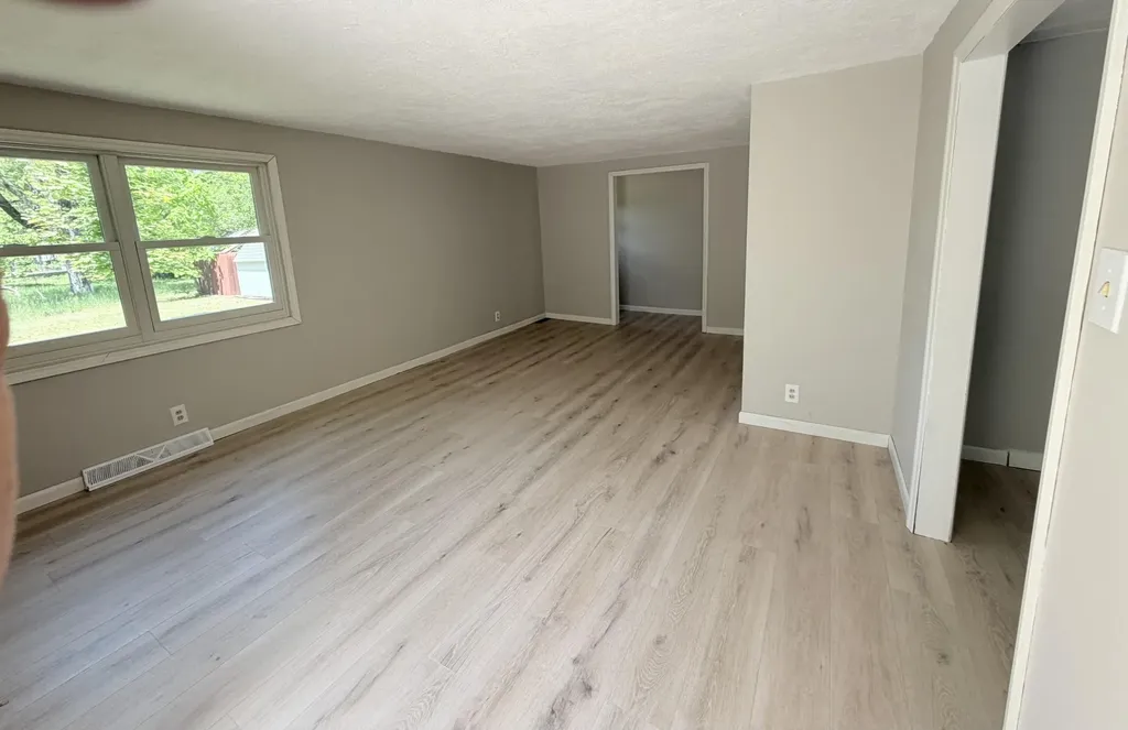 391 N Briggs Road Yankee Springs Township MI 49333