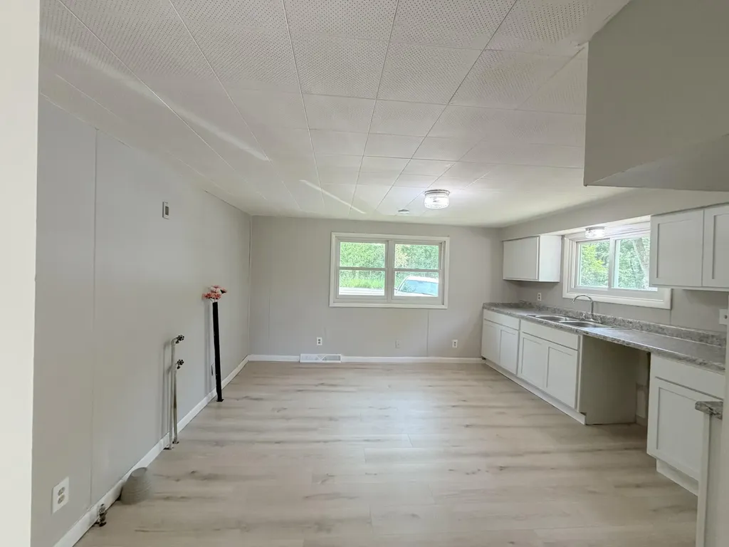 391 N Briggs Road Yankee Springs Township MI 49333