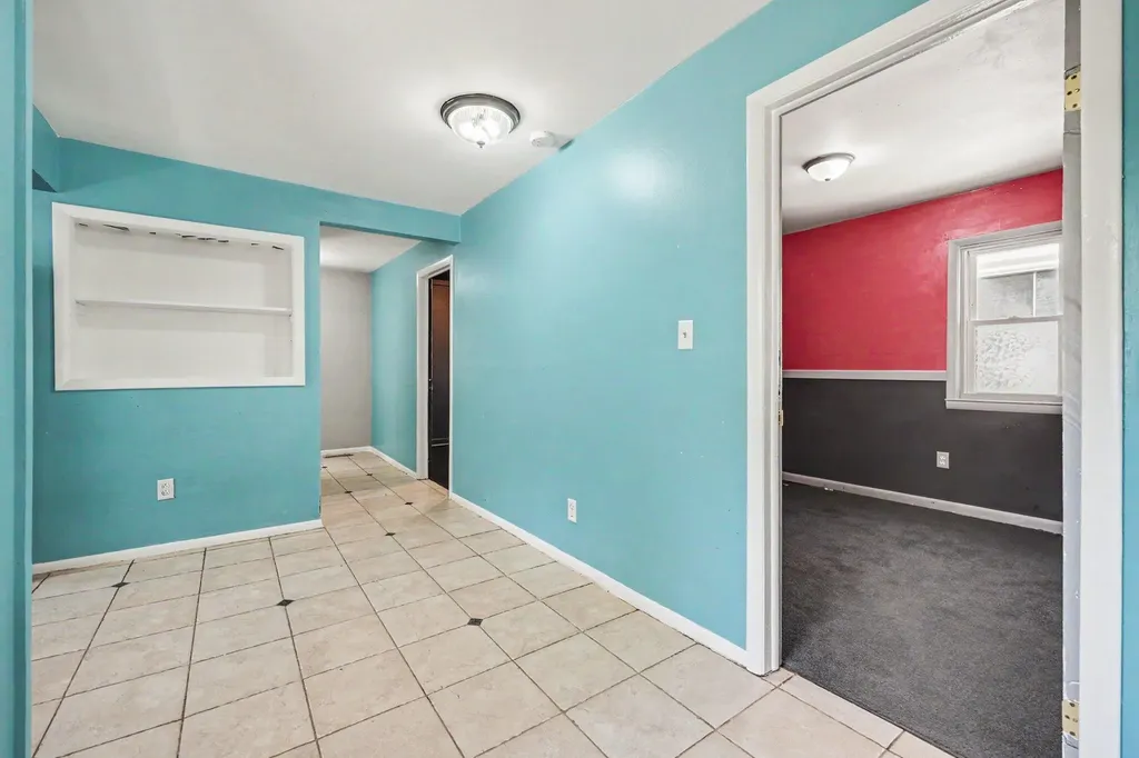 2841 Longstreet Avenue SW Wyoming City MI 49509