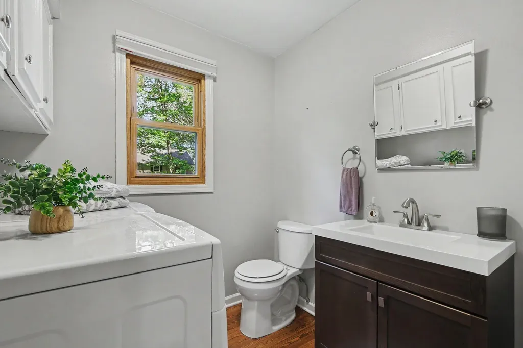 1365 Seminole Drive Park Township MI 49424