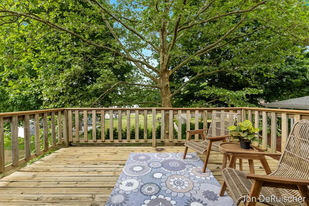 990 72nd Street SE Gaines Charter Township MI 49508