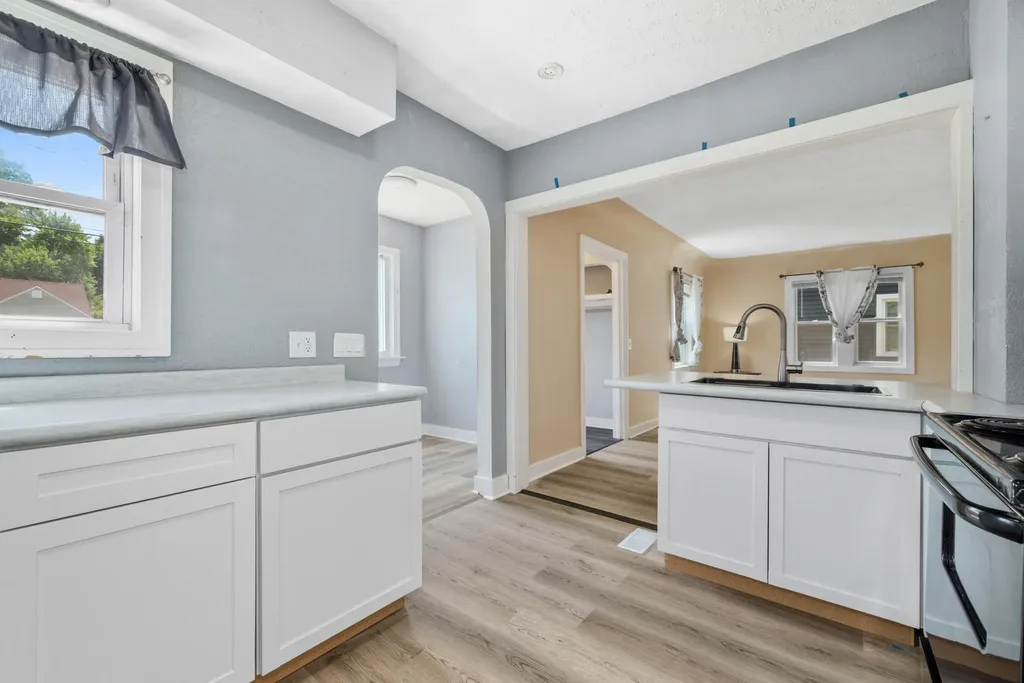 301 Lemyra Street SE Wyoming City MI 49548