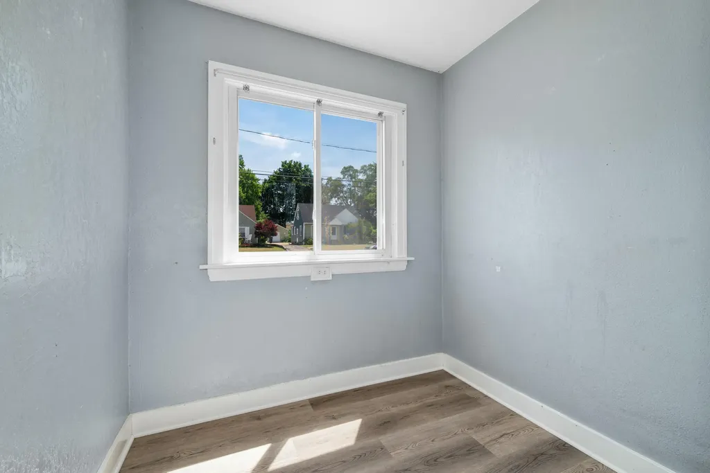 301 Lemyra Street SE Wyoming City MI 49548