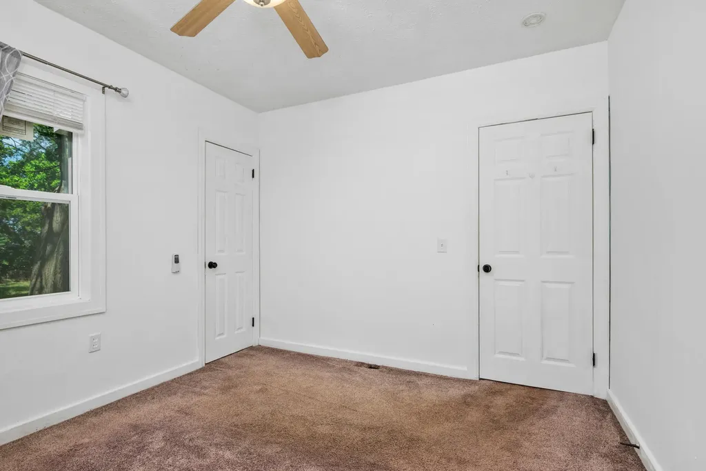 301 Lemyra Street SE Wyoming City MI 49548
