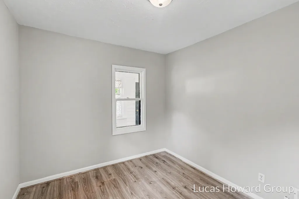 29 Shellenberger Avenue Battle Creek City MI 49037