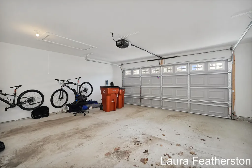 6648 S Square Lane NE Cannon Township MI 49341