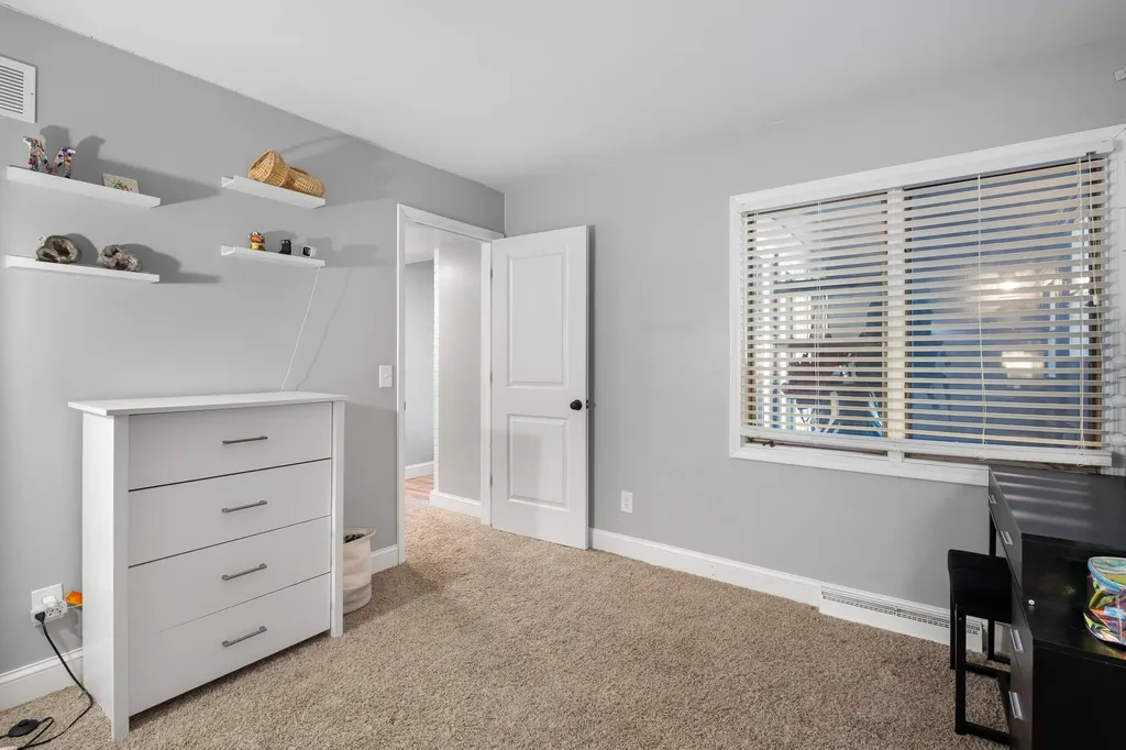 805 S Despelder Street Grand Haven City MI 49417