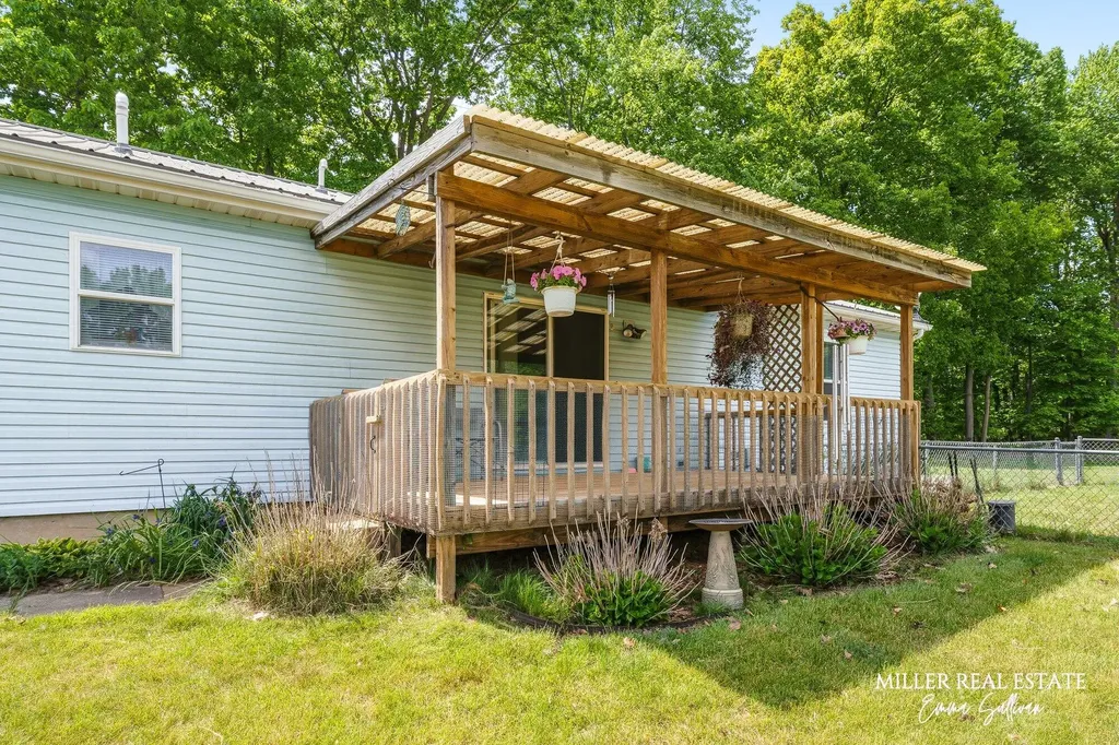 505 Molly Drive Hastings Charter Township MI 49058