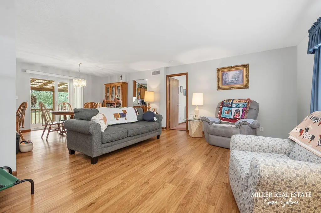 505 Molly Drive Hastings Charter Township MI 49058