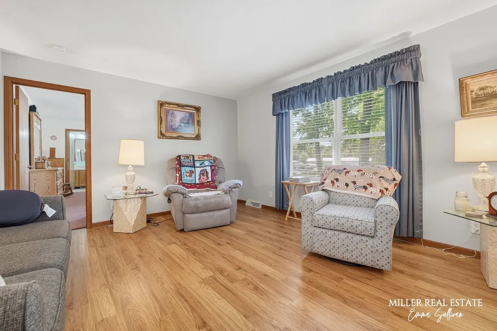 505 Molly Drive Hastings Charter Township MI 49058