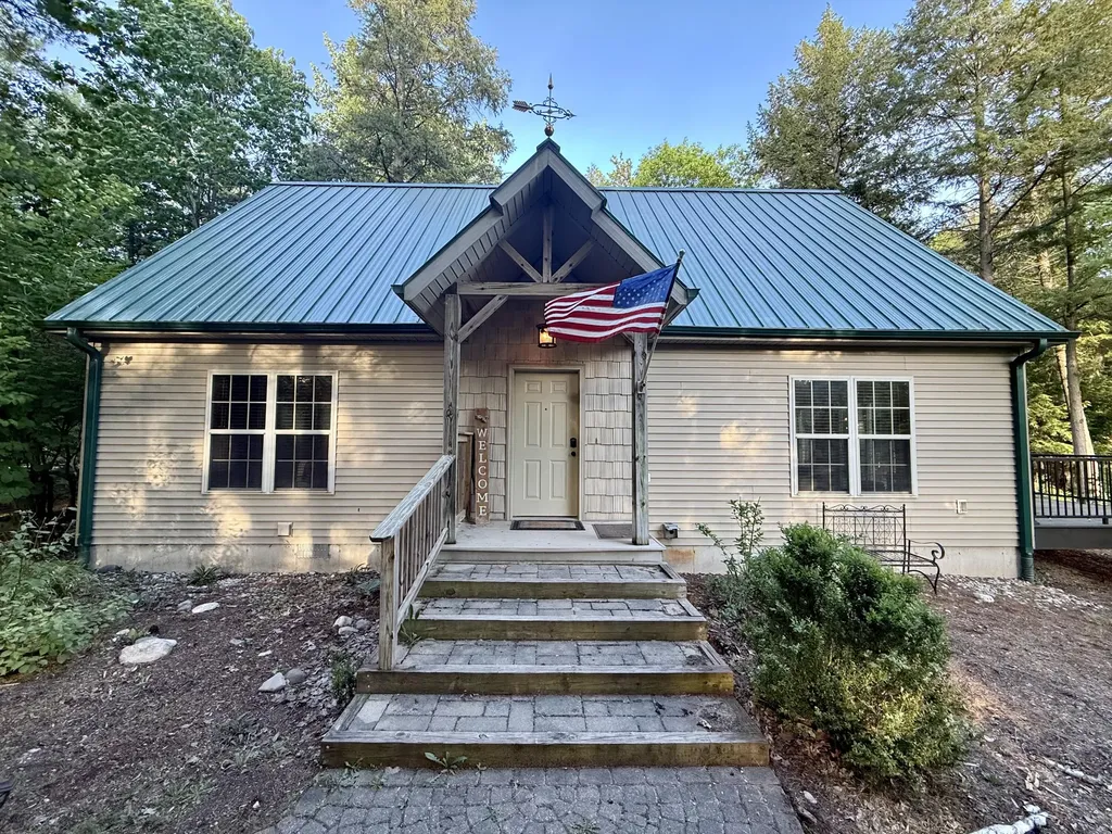 6816 Thayer Lake Drive Helena Township MI 49612