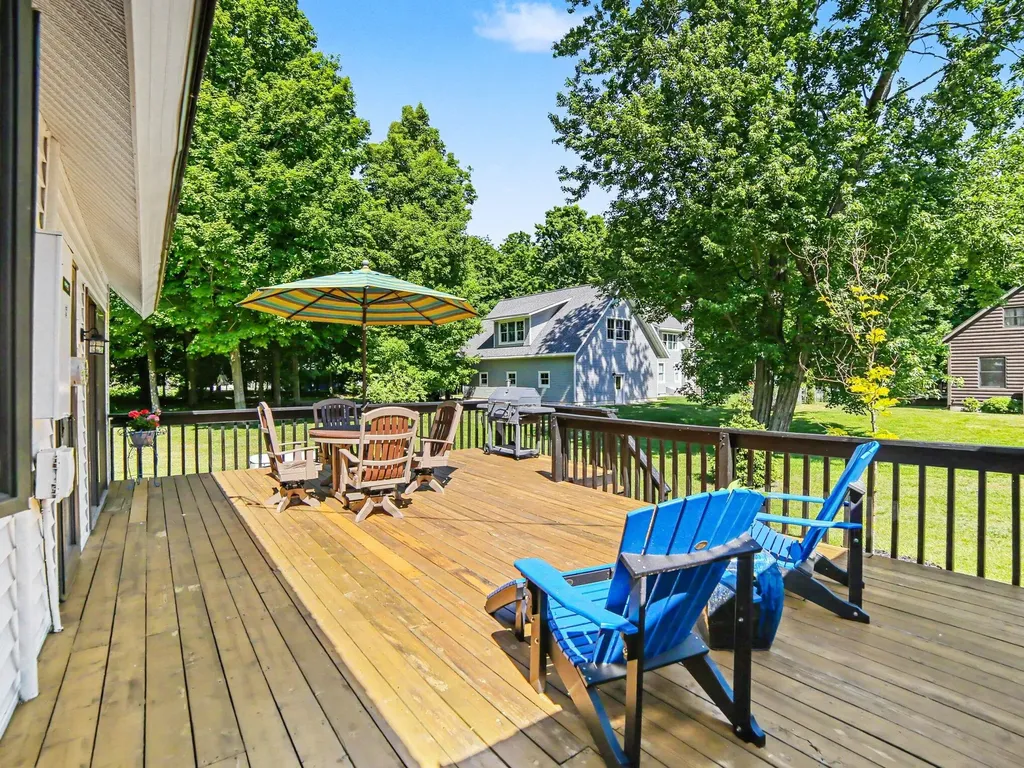 7452 Leonard Avenue Onekama Township MI 49675