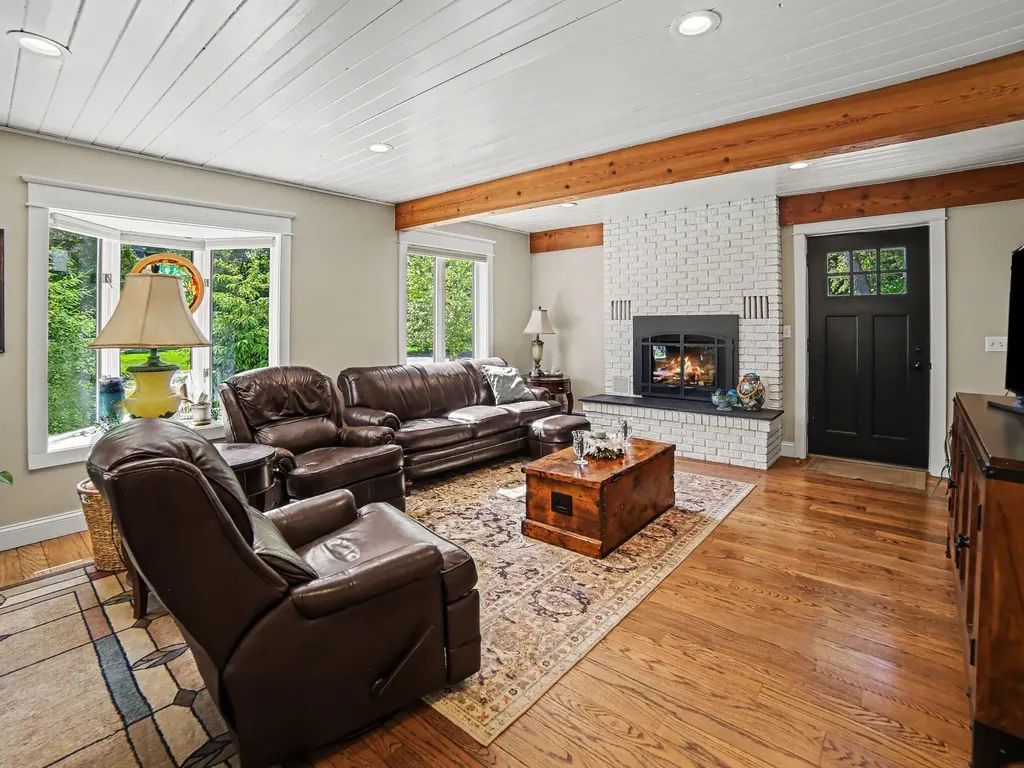 7452 Leonard Avenue Onekama Township MI 49675