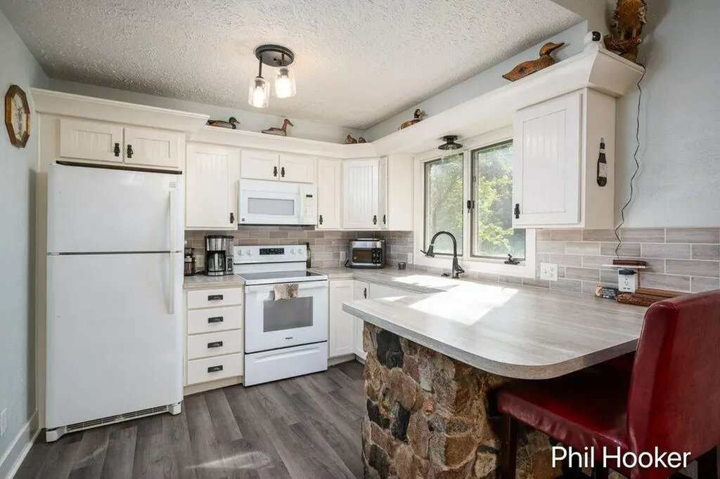 996 Prairie Creek Road Ionia Township MI 48846