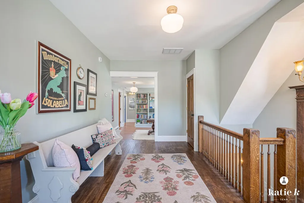 427 James Avenue SE Grand Rapids City MI 49503