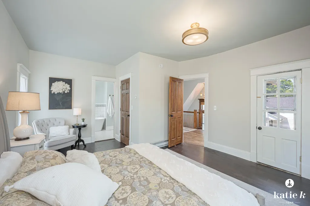 427 James Avenue SE Grand Rapids City MI 49503
