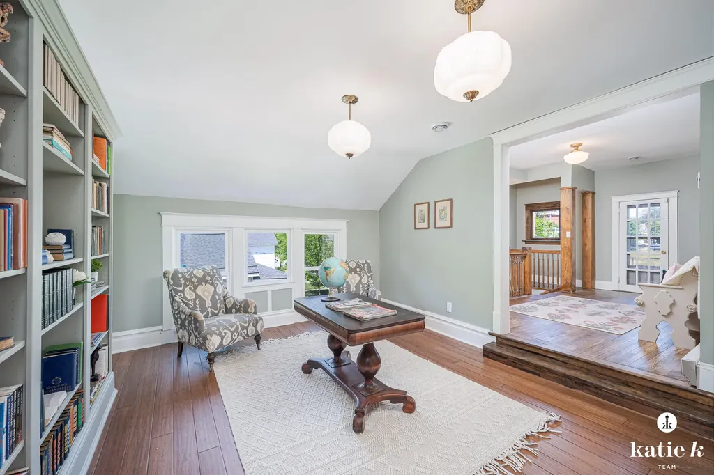 427 James Avenue SE Grand Rapids City MI 49503