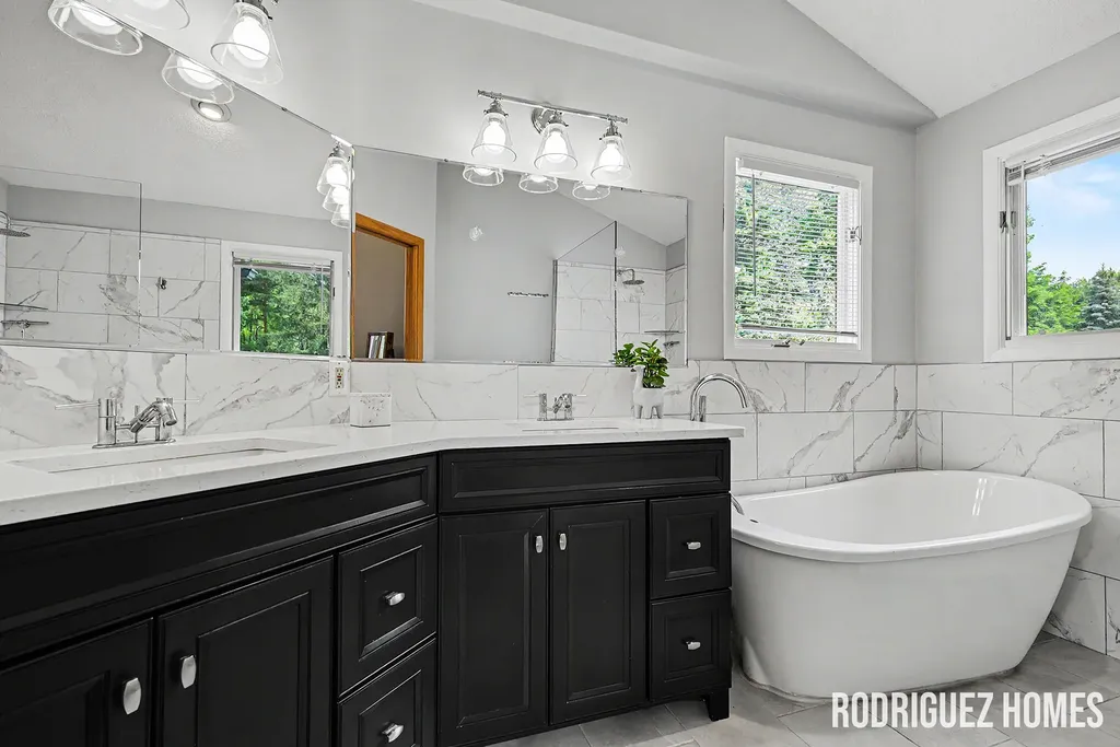 6271 Cascade Road SE Cascade Charter Township MI 49546