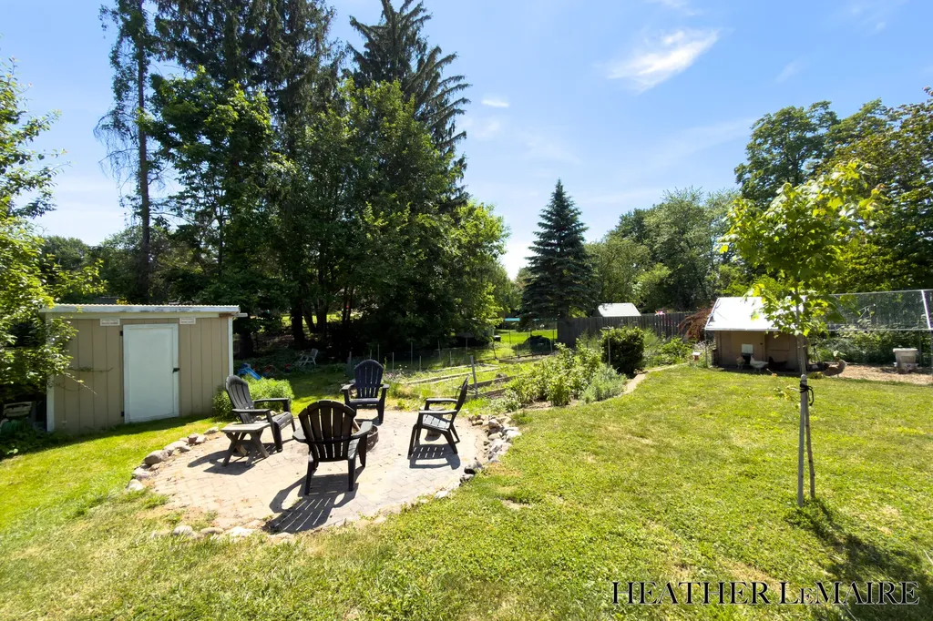 3706 Navaho Street SW Grandville City MI 49418