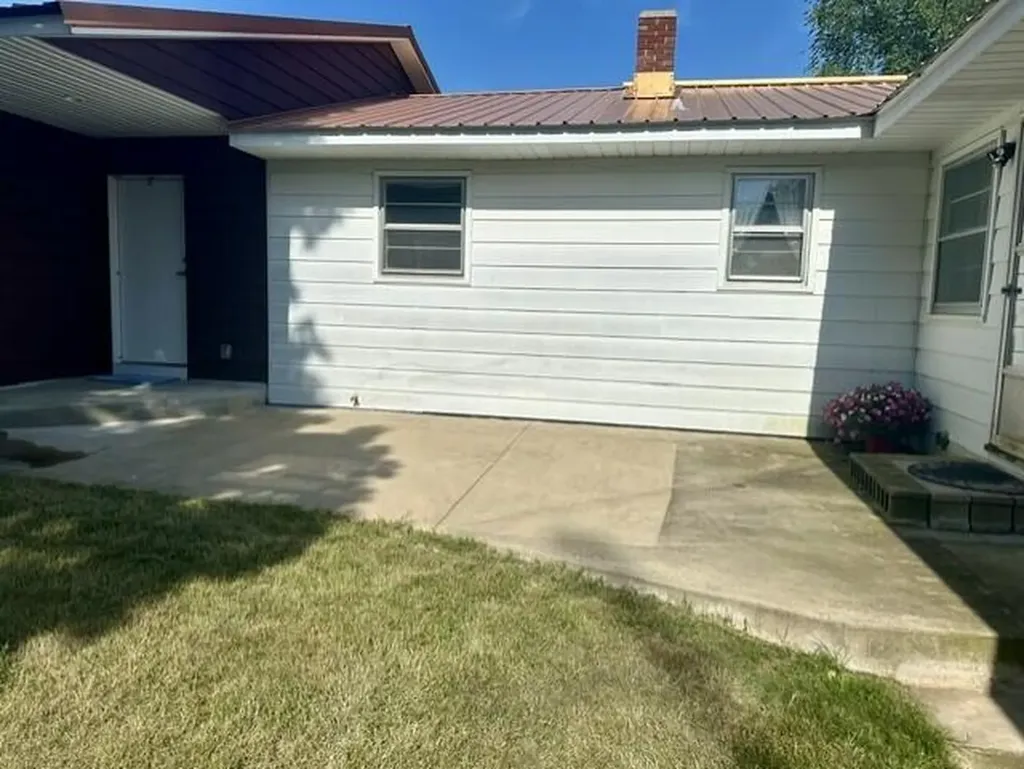 312 Cedar Street Wayland City MI 49348