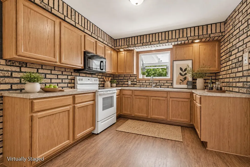 312 Cedar Street Wayland City MI 49348