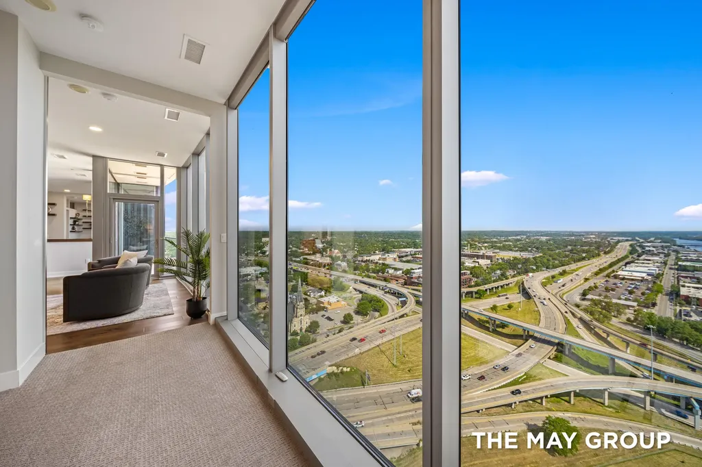 335 Bridge Street NW Grand Rapids City MI 49504