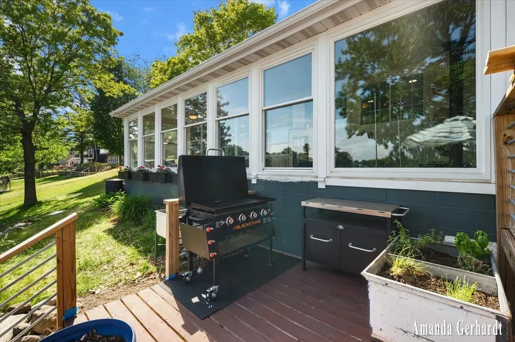 3691 Holiday Drive Montcalm Township MI 48838