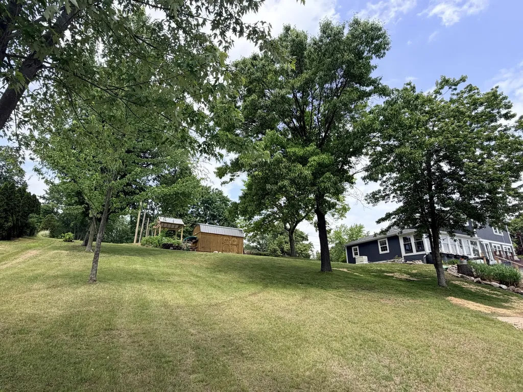 3691 Holiday Drive Montcalm Township MI 48838