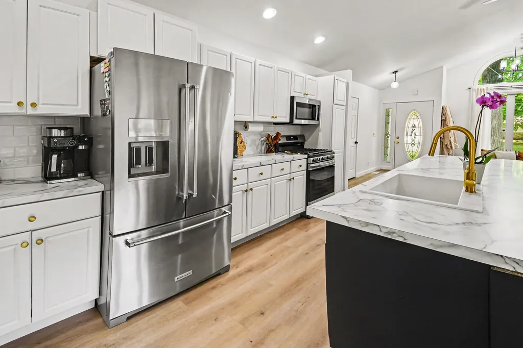 14275 Shiawassee Drive Grand Haven Charter Township MI 49417