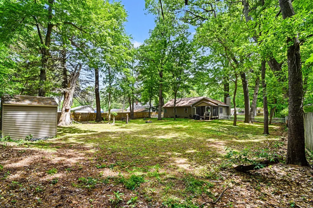 14275 Shiawassee Drive Grand Haven Charter Township MI 49417