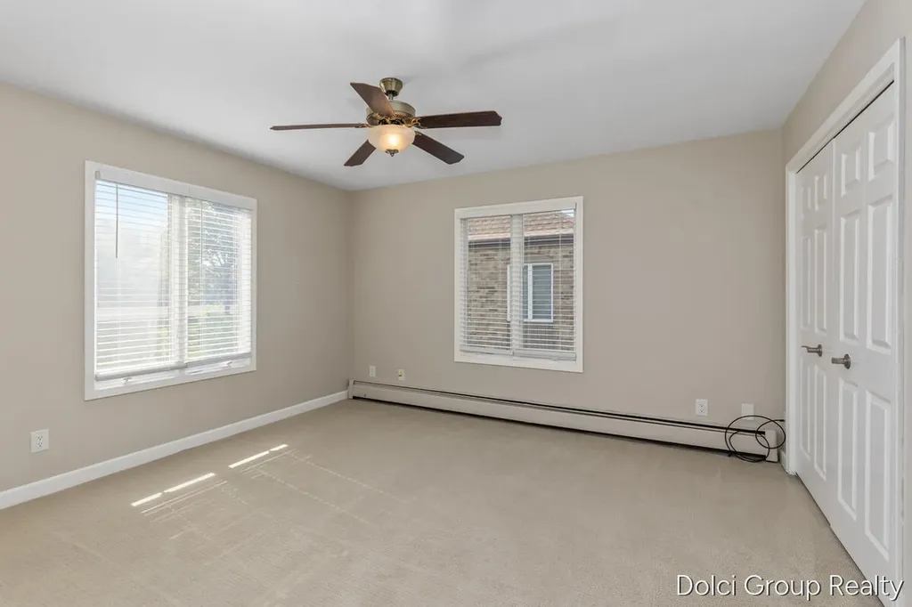 484 Barkwood Court NW Walker City MI 49534