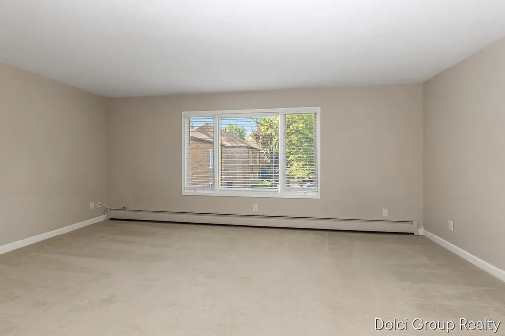 484 Barkwood Court NW Walker City MI 49534