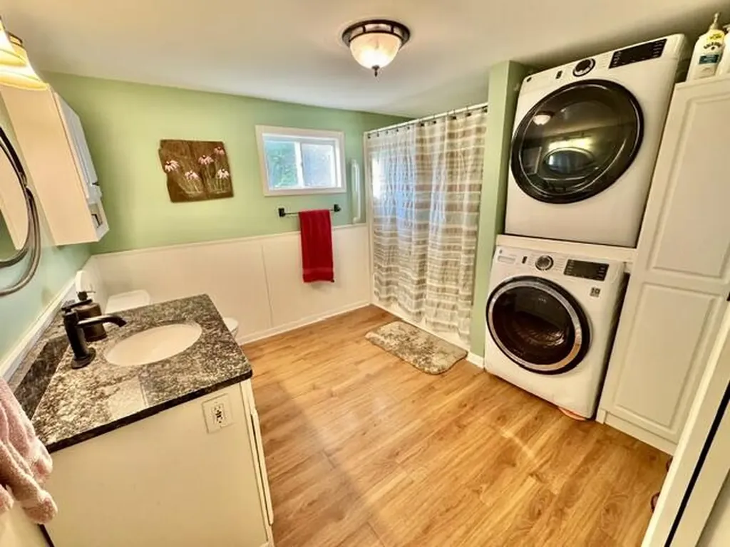 152 N Main Street Castleton Township MI 48897