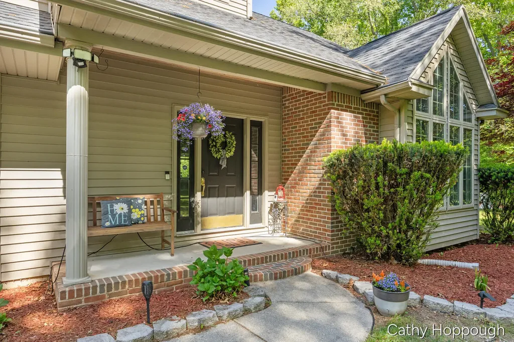 470 Caroline Street Ionia Township MI 48846