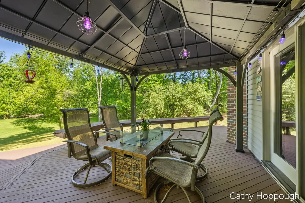 470 Caroline Street Ionia Township MI 48846
