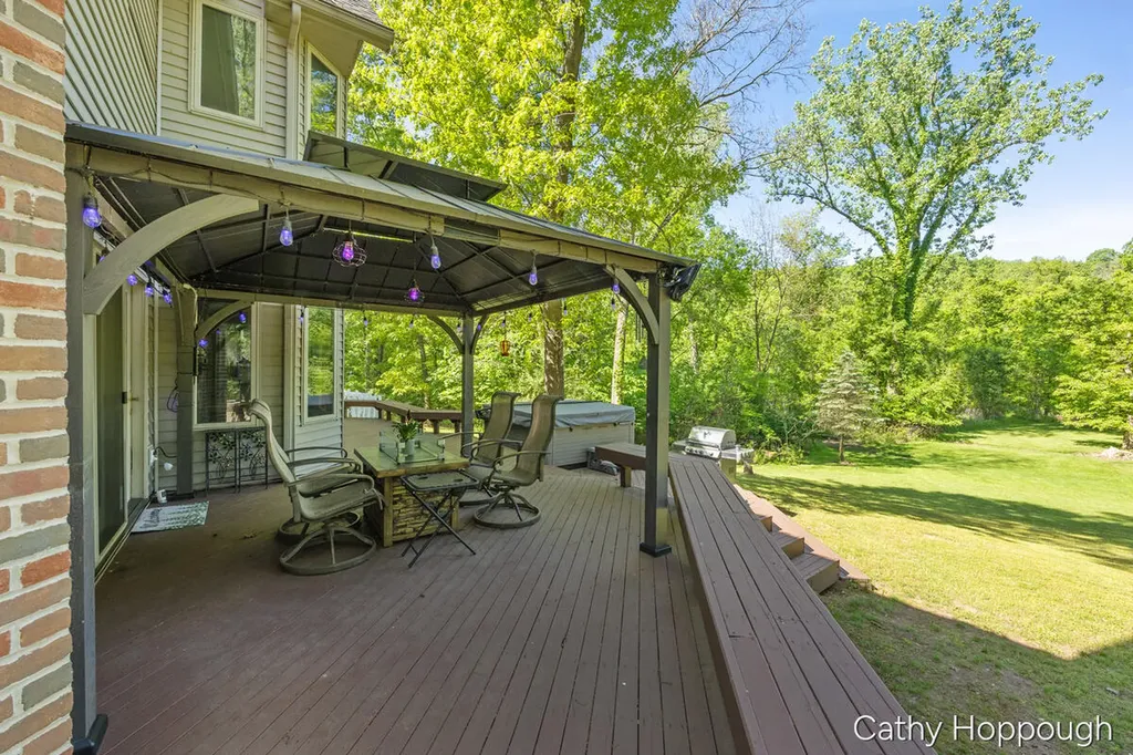 470 Caroline Street Ionia Township MI 48846