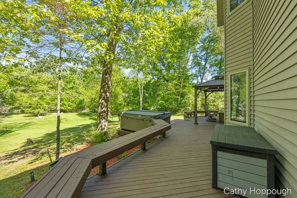 470 Caroline Street Ionia Township MI 48846