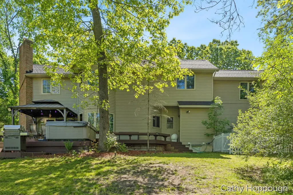 470 Caroline Street Ionia Township MI 48846
