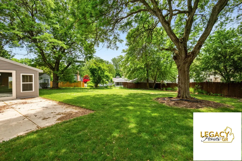 1646 Rose Parkway SE Grand Rapids City MI 49506