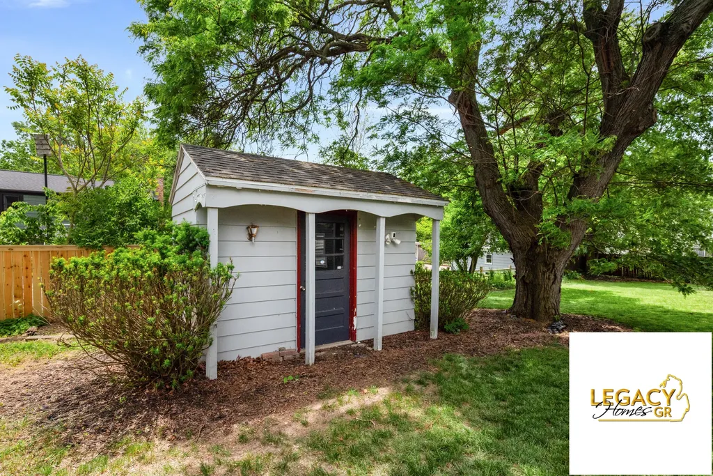 1646 Rose Parkway SE Grand Rapids City MI 49506