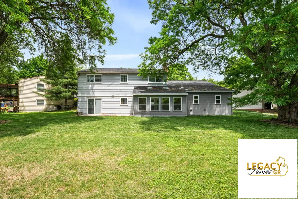 1646 Rose Parkway SE Grand Rapids City MI 49506